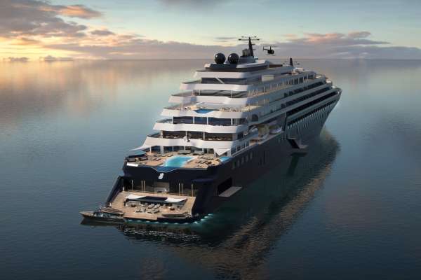 Ritz-Carlton luxury Yacht