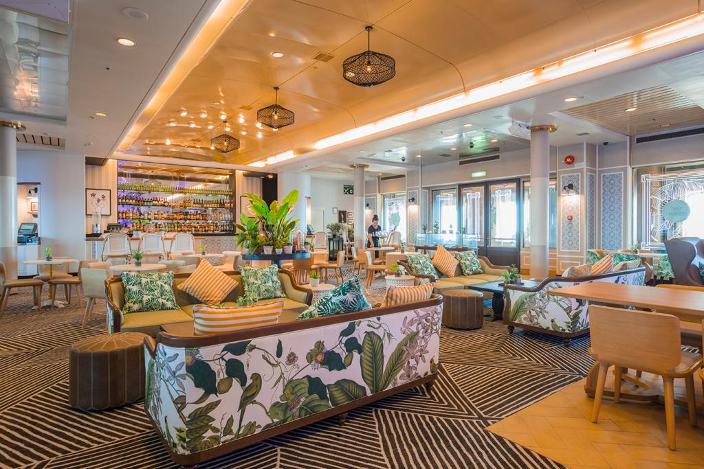 Cruise & Maritime Voyages, Pacific Dawn