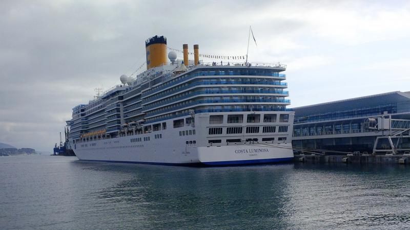 Costa Cruises: Coronavirus, costa luminosa