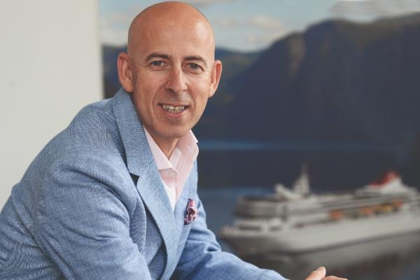 Peter Deer, Fred Olsen, cruise, travel