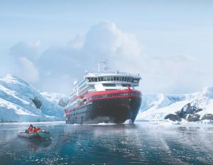 Hurtigruten hybrid ships and environmentally friendly cruises