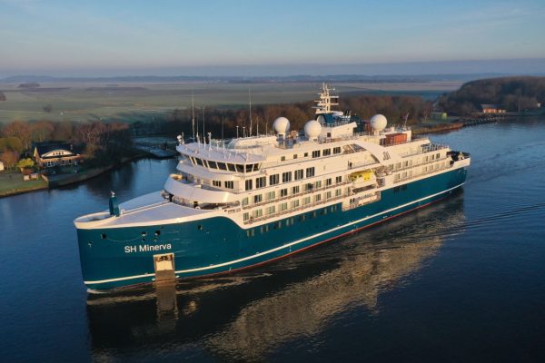SH Minerva first cruise