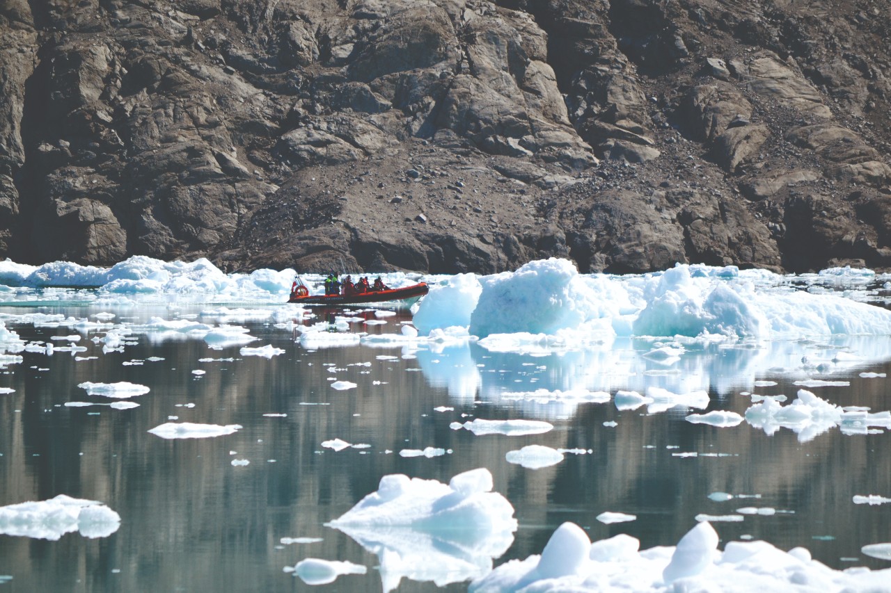 Fred Olsen Qooroq ice fjord tours