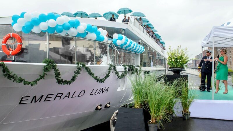Emerald Cruises christens new Star-Ship Emerald Luna