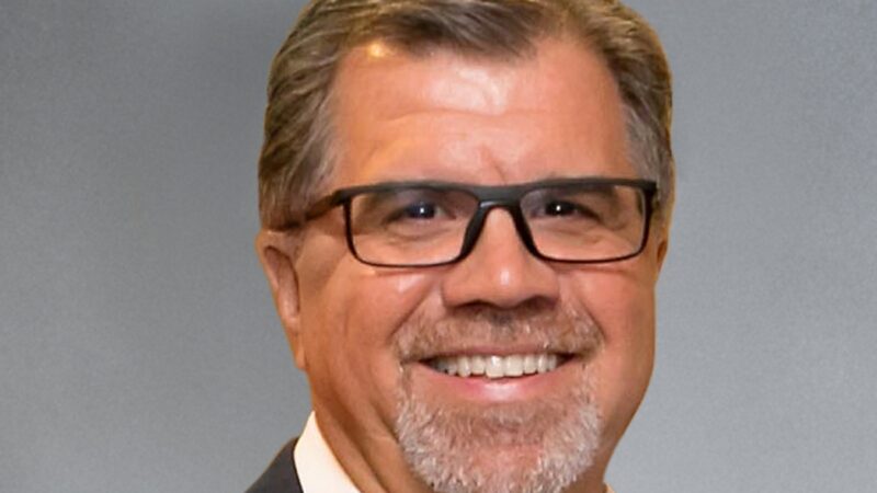 Norwegian Cruise Line Holdings boss Frank Del Rio to retire
